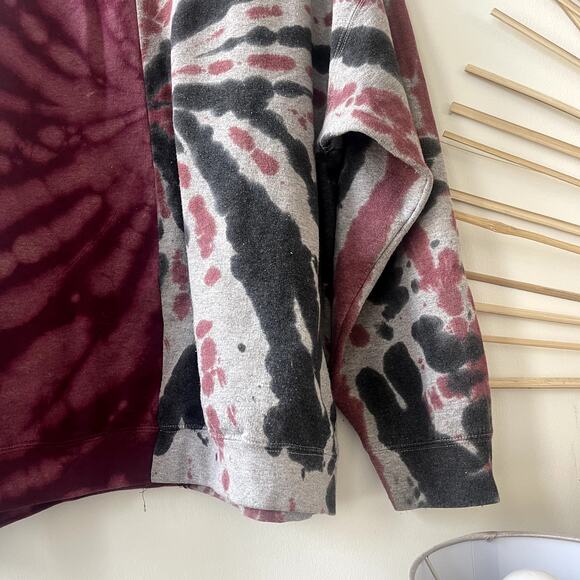 Carmar Cloud Tie Dye Sweatpant and Sweatshirt Set - Medium - Picture 7 of 8